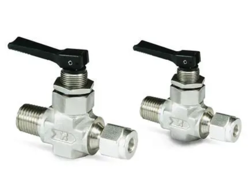 superlok-toggle-valves